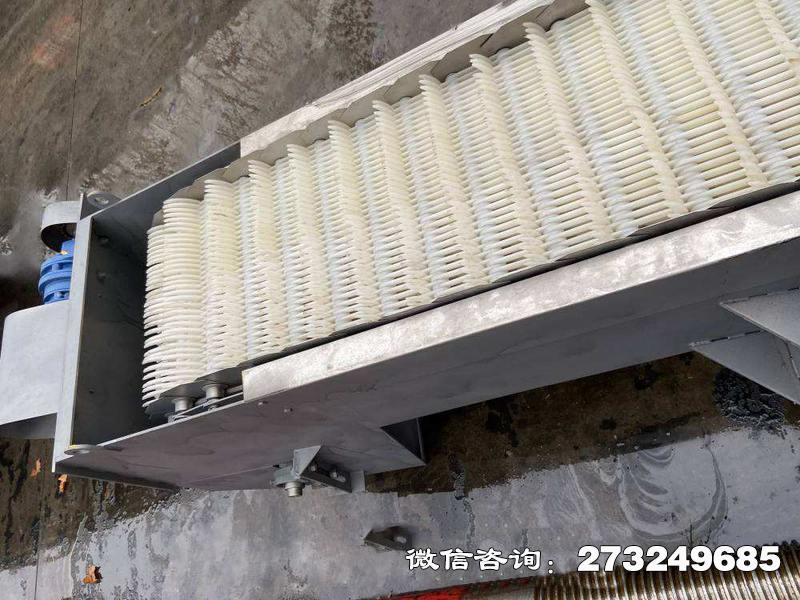 清新县回转耙齿式清污机